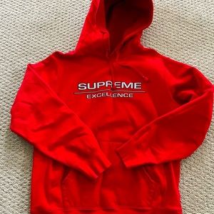 Supreme Excellence Reflective Hooded Sweatshirt - size Large - color Red